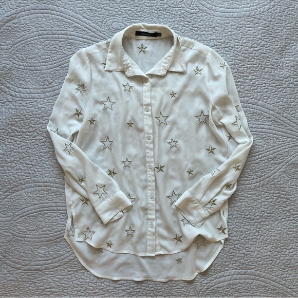 ARK & CO. White button down blouse with gold stars. NWOT - Picture 6 of 16